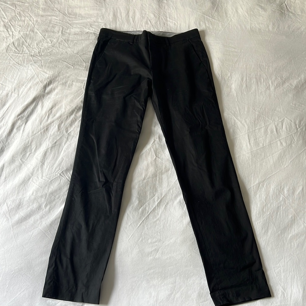 Slim fit black Express dress pants 32x34